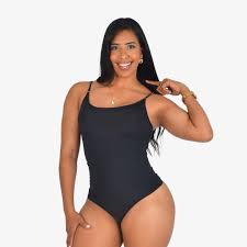 Super combo 3 Body Gratis 1 Short Levanta cola